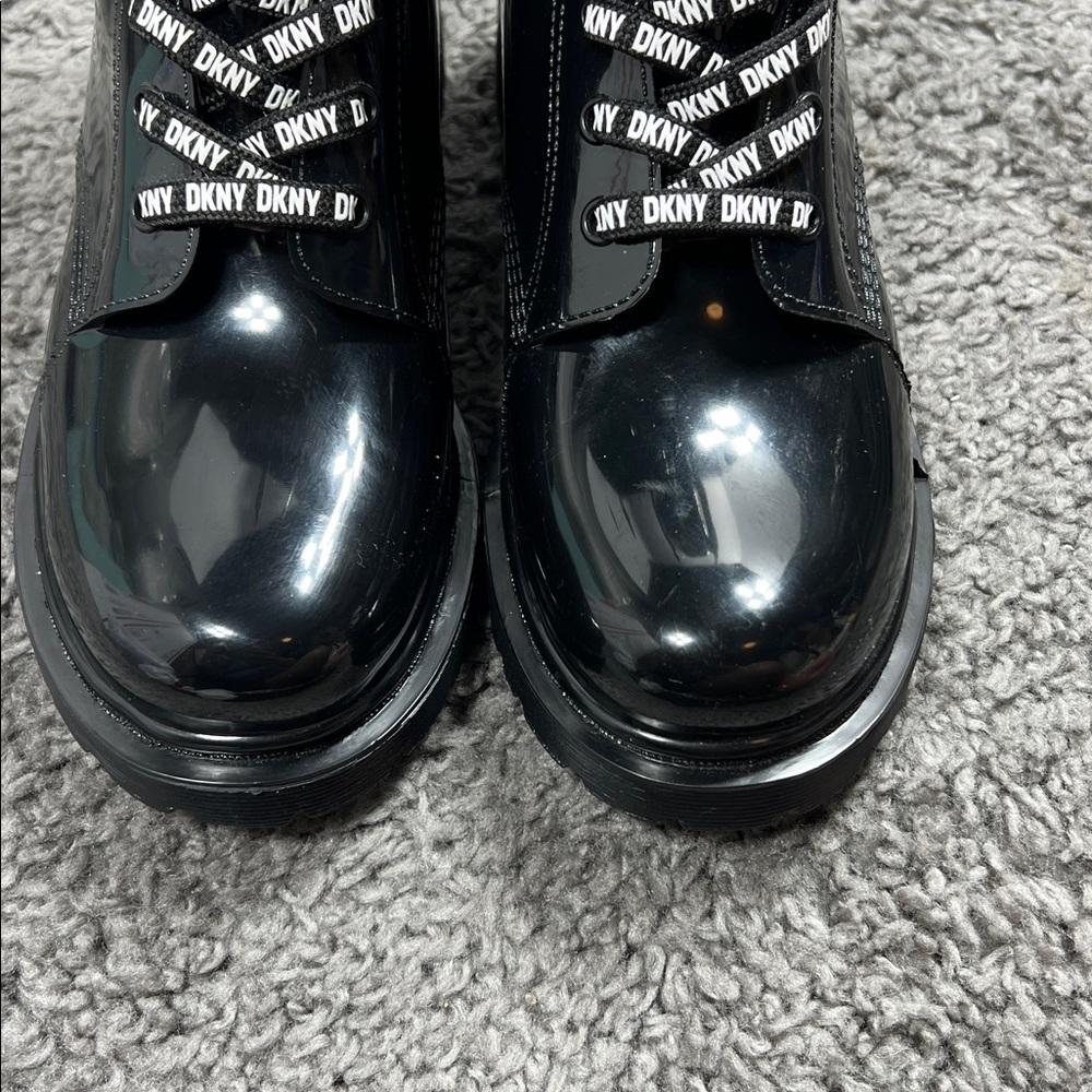DKNY Combat Boots Womens Size 9 - Picture 2 of 14